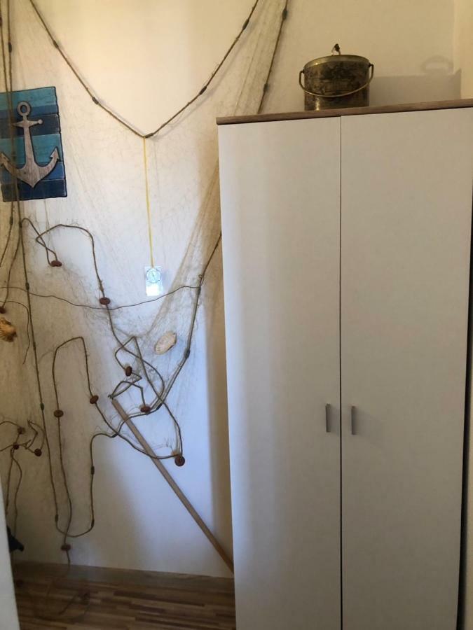 Apartman Emova Lejlighed Pula Eksteriør billede